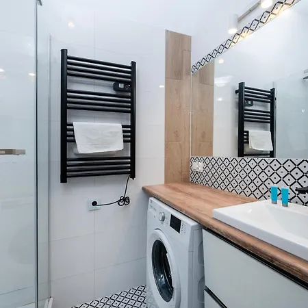 Felsztynskiego Urban By Bookinghost وودج